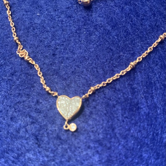 Fossil Double/Folded Heart Necklace and Earrings in rose gold - Picture 2 of 5